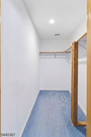 7 Franklin St, Little Ferry Boro, NJ 07643