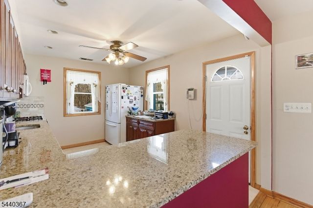 7 Franklin St, Little Ferry Boro, NJ 07643