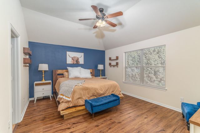 2318 Perkins Crossing Drive, Conroe, TX 77304