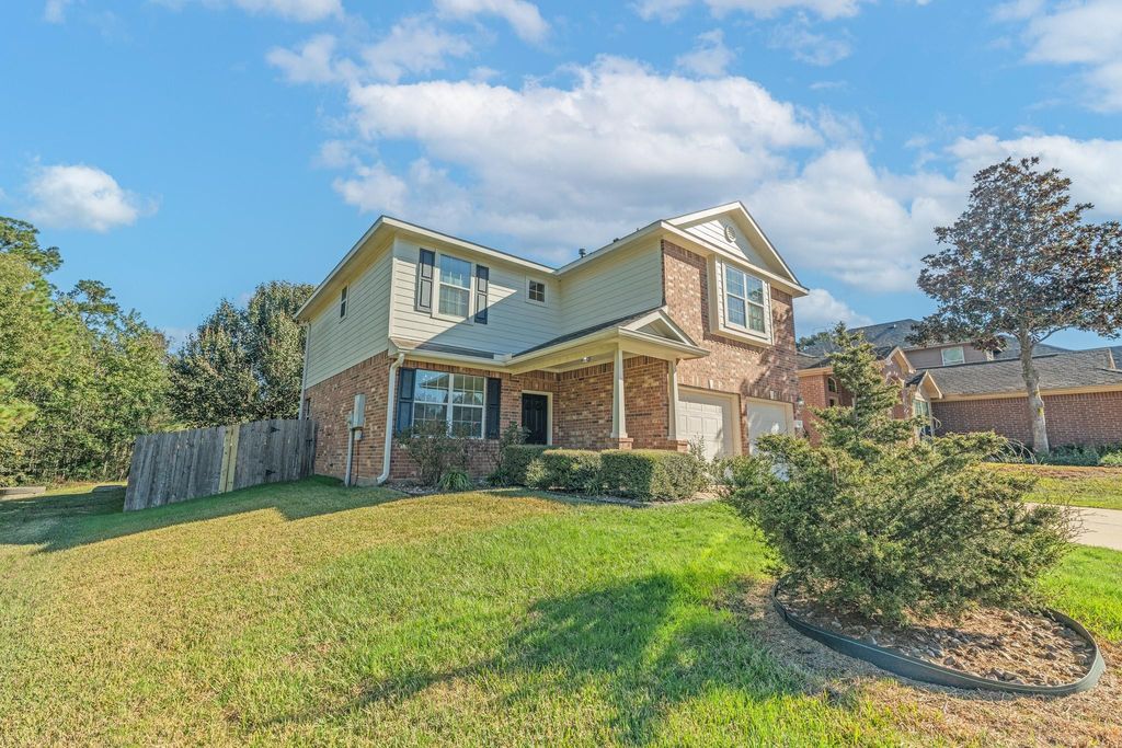 2318 Perkins Crossing Drive, Conroe, TX 77304