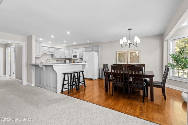 102 Lakeshore Dr, Bardstown, KY 40004