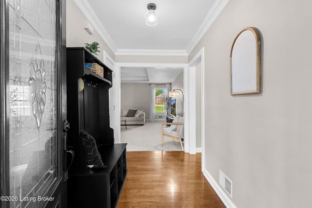 102 Lakeshore Dr, Bardstown, KY 40004