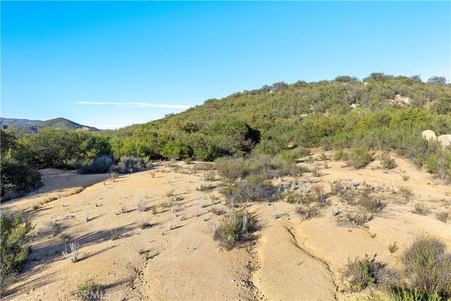 20 Calle Huerto, Murrieta, CA 92562