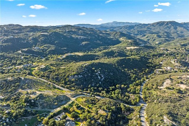 20 Calle Huerto, Murrieta, CA 92562