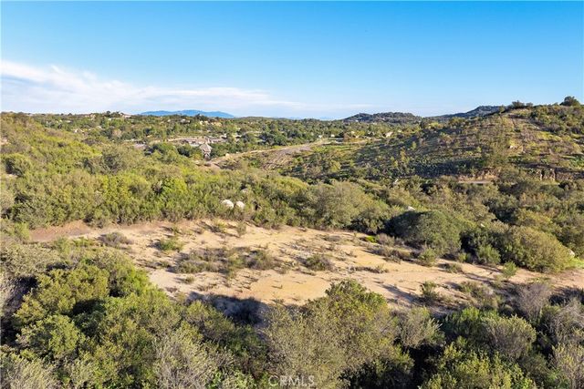 20 Calle Huerto, Murrieta, CA 92562