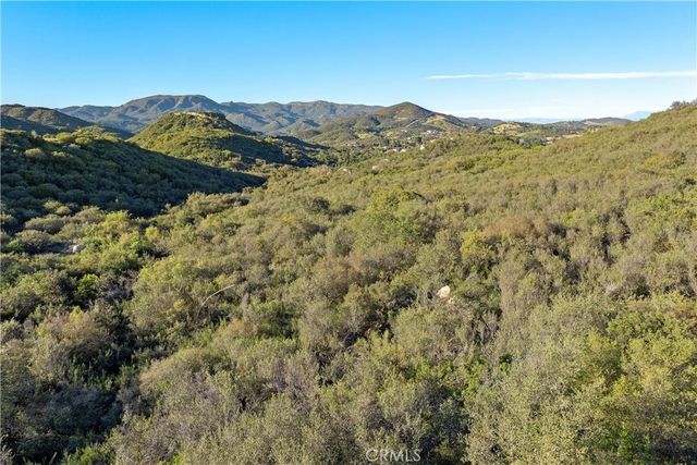 20 Calle Huerto, Murrieta, CA 92562