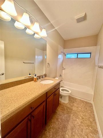 3900 Santa Maria, Mission, TX 78572