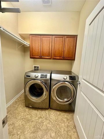 3900 Santa Maria, Mission, TX 78572