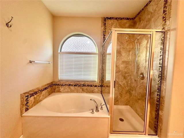 3900 Santa Maria, Mission, TX 78572