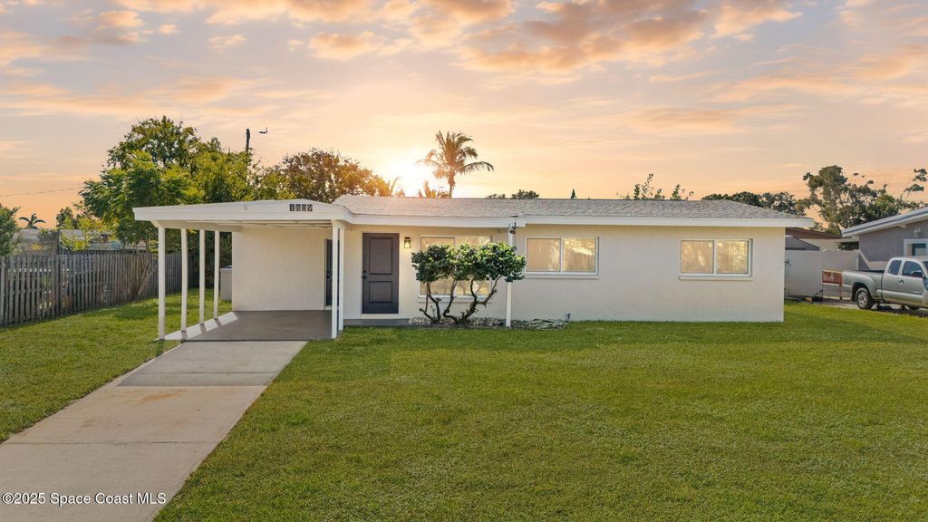 1809 Jackson Avenue, Melbourne, FL 32935