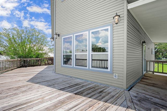 669 Michel Rd, Pierre Part, LA 70339