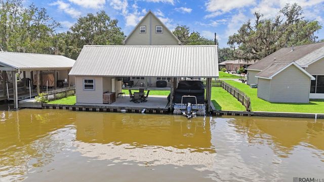 669 Michel Rd, Pierre Part, LA 70339