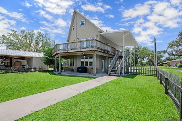 669 Michel Rd, Pierre Part, LA 70339