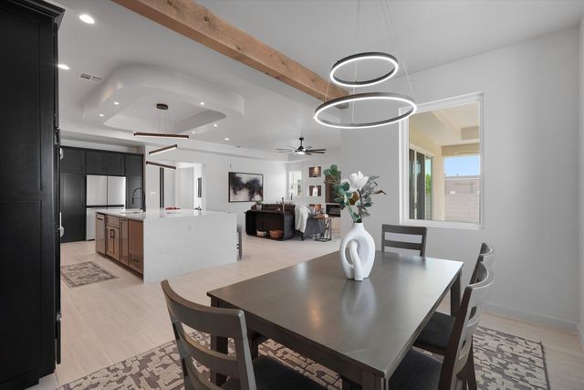 721 10th Avenue NE, Rio Rancho, NM 87124