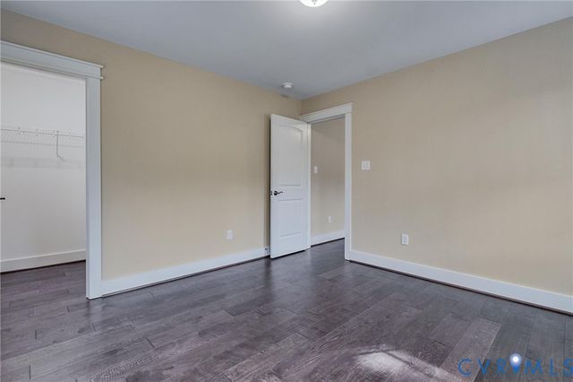 4248 Poplar Village Dr, Chester, VA 23831