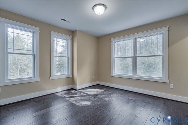 4248 Poplar Village Dr, Chester, VA 23831