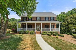 3605 Comeragh Court, Clemmons, NC 27012