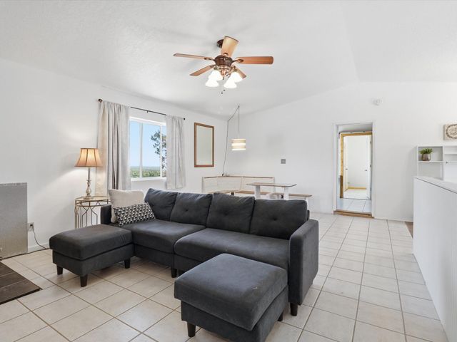 655 Frost Road, Edgewood, NM 87015