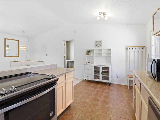 655 Frost Road, Edgewood, NM 87015