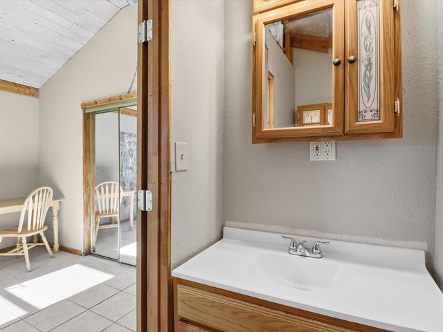 655 Frost Road, Edgewood, NM 87015