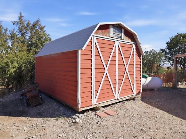 655 Frost Road, Edgewood, NM 87015