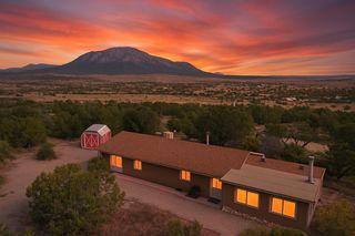 655 Frost Road, Edgewood, NM 87015