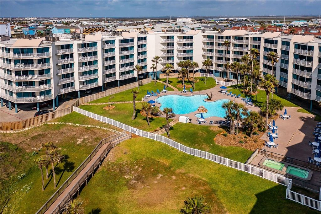 800 Sandcastle Dr 513, Port Aransas, TX 78373 — photo 2