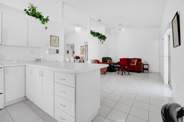 14413 SW 115th St, Miami, FL 33186