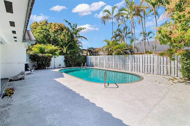 14413 SW 115th St, Miami, FL 33186