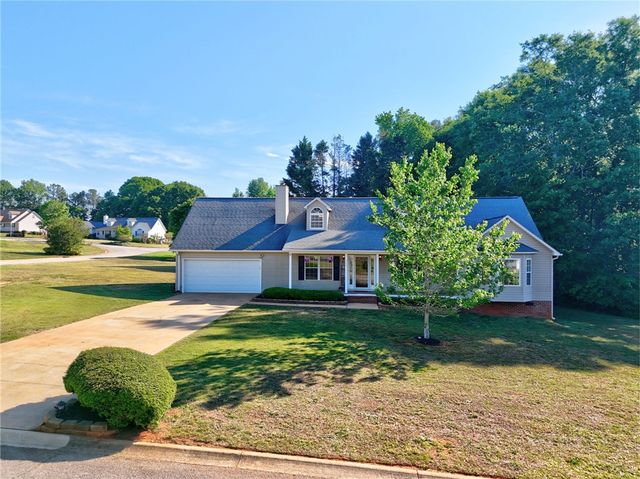 106 Jena Leigh Drive, Pelzer, SC 29669