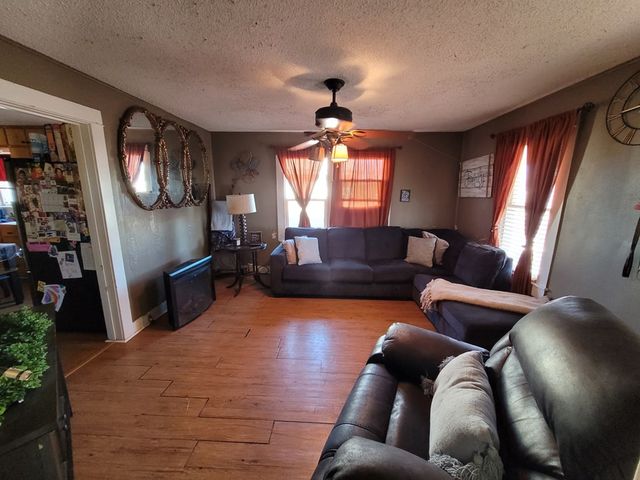 1403 N Broadway Street, Ballinger, TX 76821