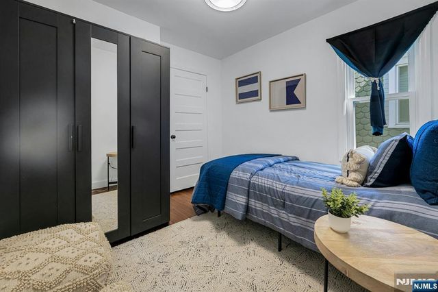 34 Cloverhill Place, Montclair, NJ 07042