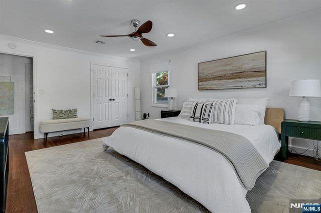 34 Cloverhill Place, Montclair, NJ 07042
