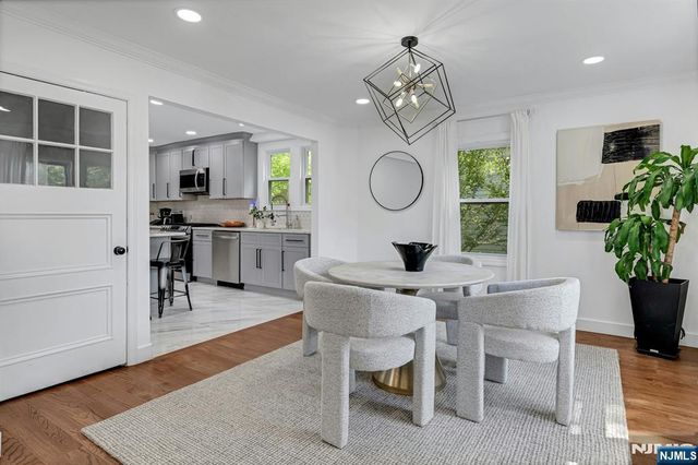34 Cloverhill Place, Montclair, NJ 07042
