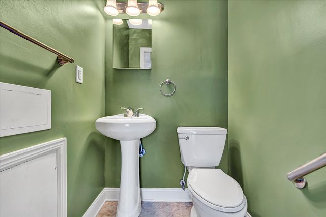 2527 Northminster RD, Roanoke, VA 24012