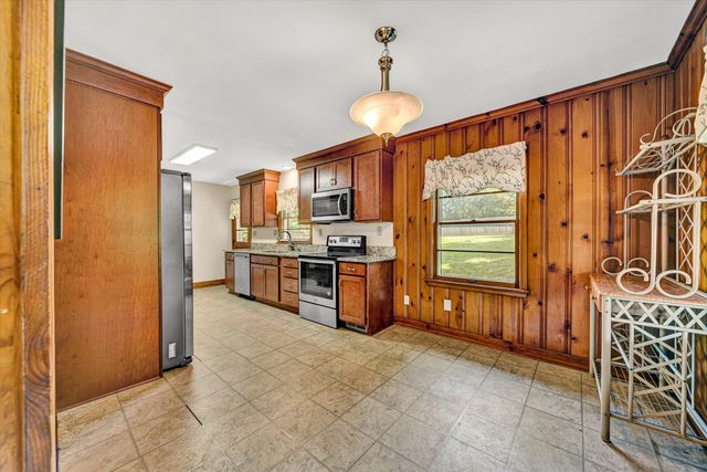 2527 Northminster RD, Roanoke, VA 24012