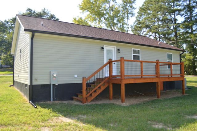 2006 Glisson Drive, Tunnel Hill, GA 30755