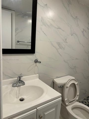 19851 SW 114th Avenue 207, Miami, FL 33157