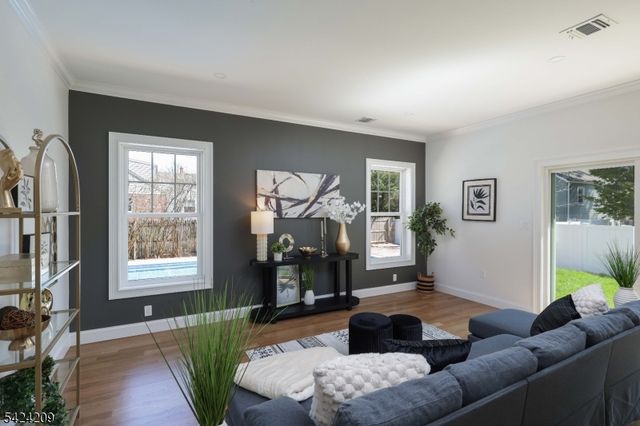 2274 Lyde Pl, Scotch Plains Twp., NJ 07076