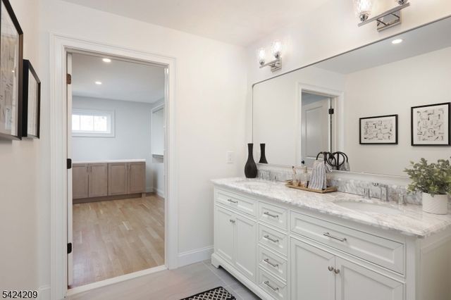 2274 Lyde Pl, Scotch Plains Twp., NJ 07076