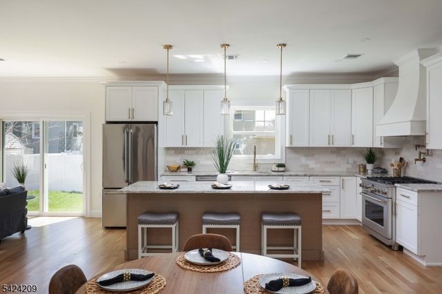 2274 Lyde Pl, Scotch Plains Twp., NJ 07076