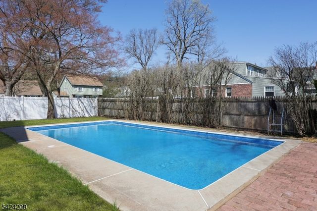 2274 Lyde Pl, Scotch Plains Twp., NJ 07076