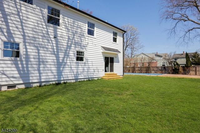 2274 Lyde Pl, Scotch Plains Twp., NJ 07076