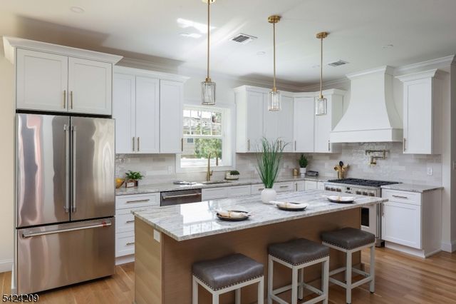 2274 Lyde Pl, Scotch Plains Twp., NJ 07076