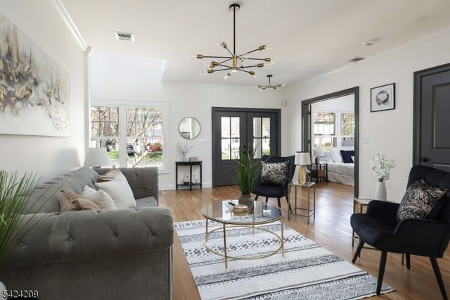 2274 Lyde Pl, Scotch Plains Twp., NJ 07076