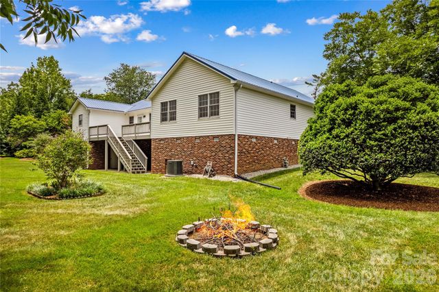 306 3rd Creek Church Road, Cleveland, NC 27013