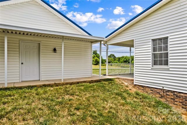 306 3rd Creek Church Road, Cleveland, NC 27013