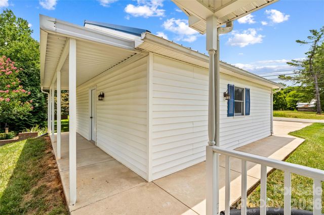 306 3rd Creek Church Road, Cleveland, NC 27013