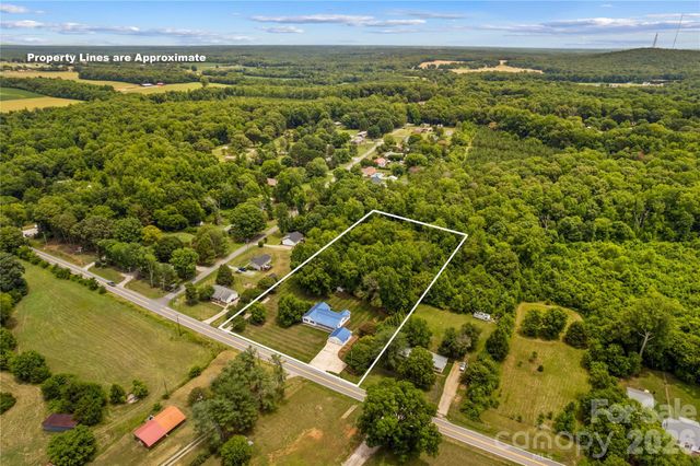 306 3rd Creek Church Road, Cleveland, NC 27013