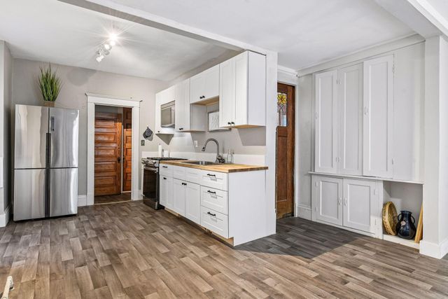 3304 1st Avenue S, Minneapolis, MN 55408